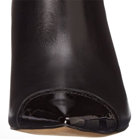 Trotters Leather Booties, 7.5W - Picture 12 of 16